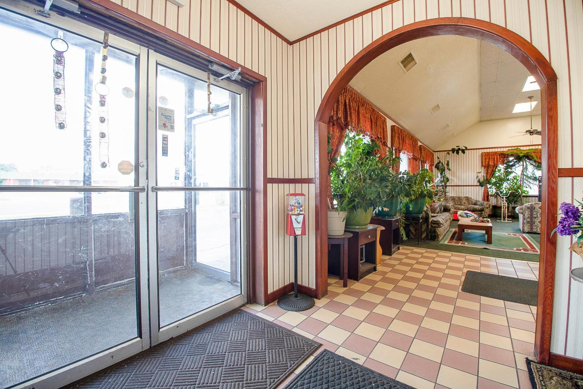 Hotel O Daylight Inn Elkhart I-90, In ภายนอก รูปภาพ